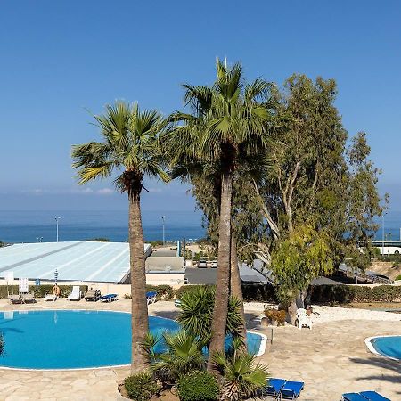 105 Kings Palace - Fabulous 2 Bed, 2 Bath, Large Patio With Garden - Sea Views パ フォス エクステリア 写真