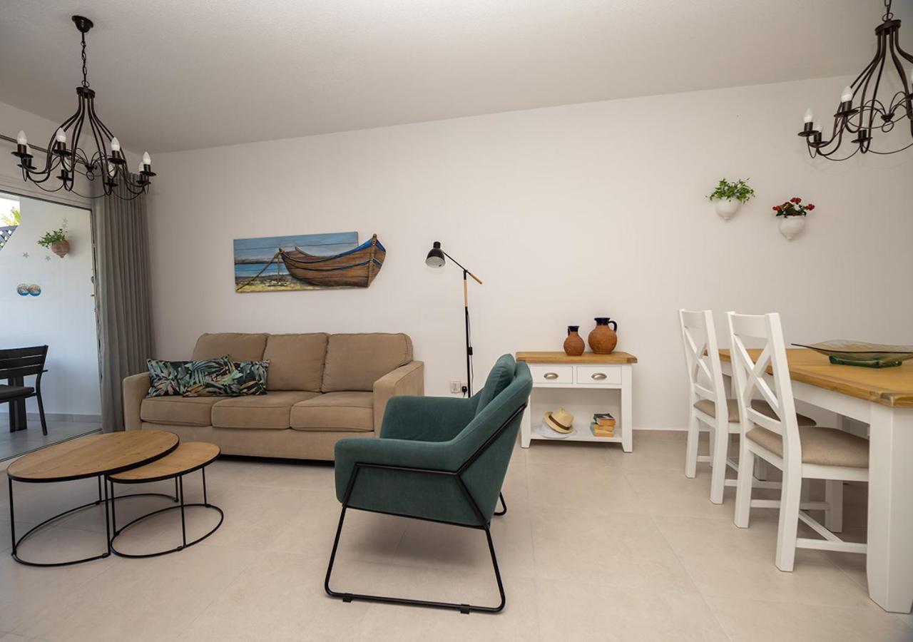 105 Kings Palace - Fabulous 2 Bed, 2 Bath, Large Patio With Garden - Sea Views パ フォス エクステリア 写真