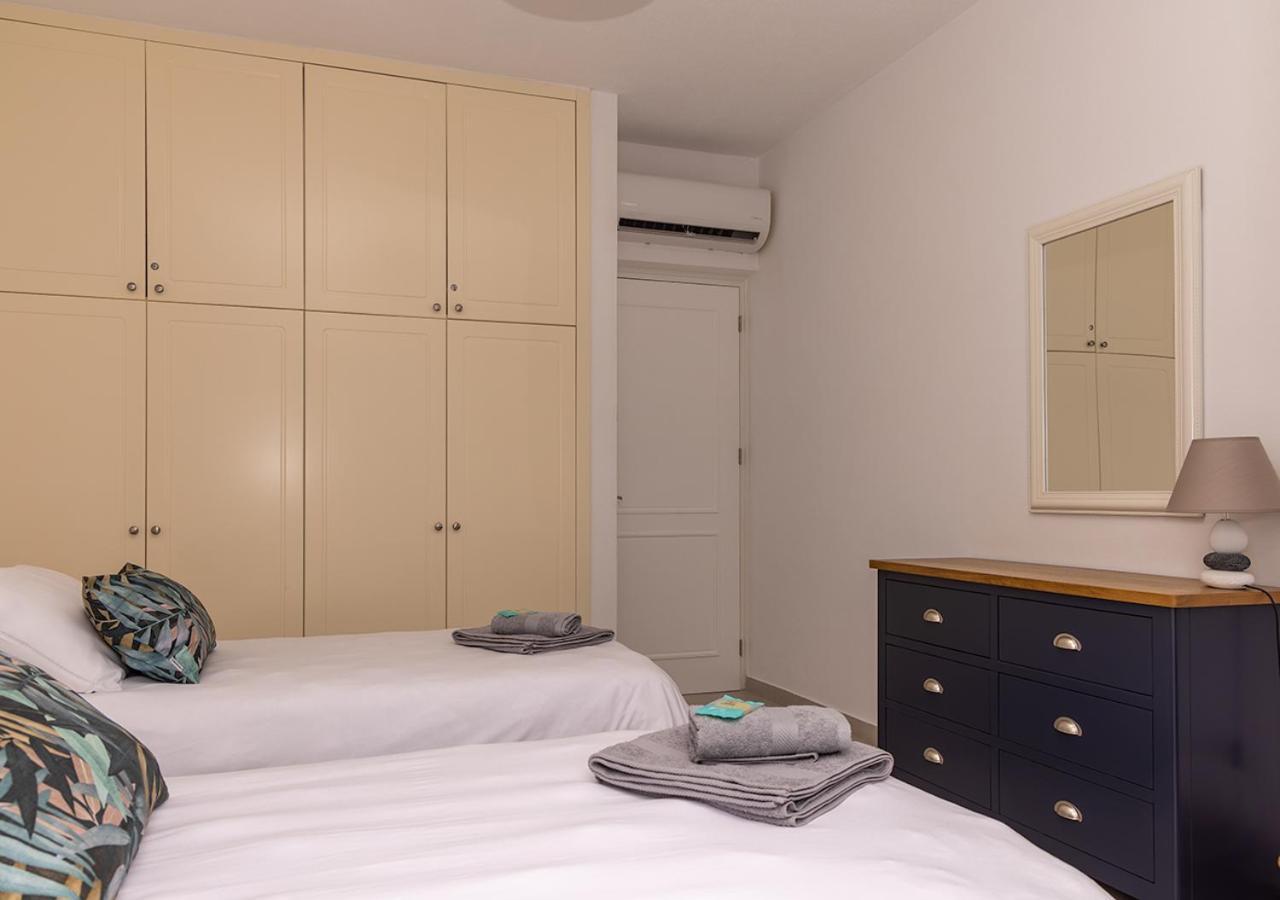 105 Kings Palace - Fabulous 2 Bed, 2 Bath, Large Patio With Garden - Sea Views パ フォス エクステリア 写真