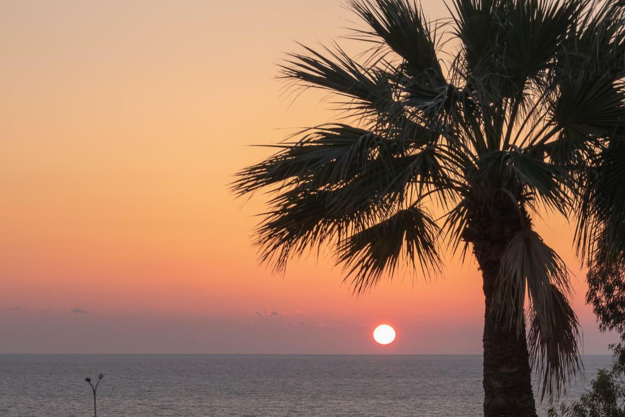 105 Kings Palace - Fabulous 2 Bed, 2 Bath, Large Patio With Garden - Sea Views パ フォス エクステリア 写真